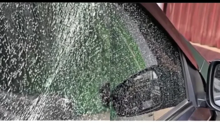 Kondisi kaca mobil korban pecah oleh pelaku pecah kaca di Bekasi Selatan