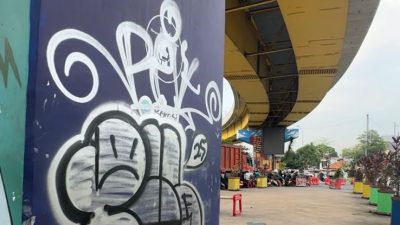 Aksi Vandalisme di Kalimalang Bekasi.