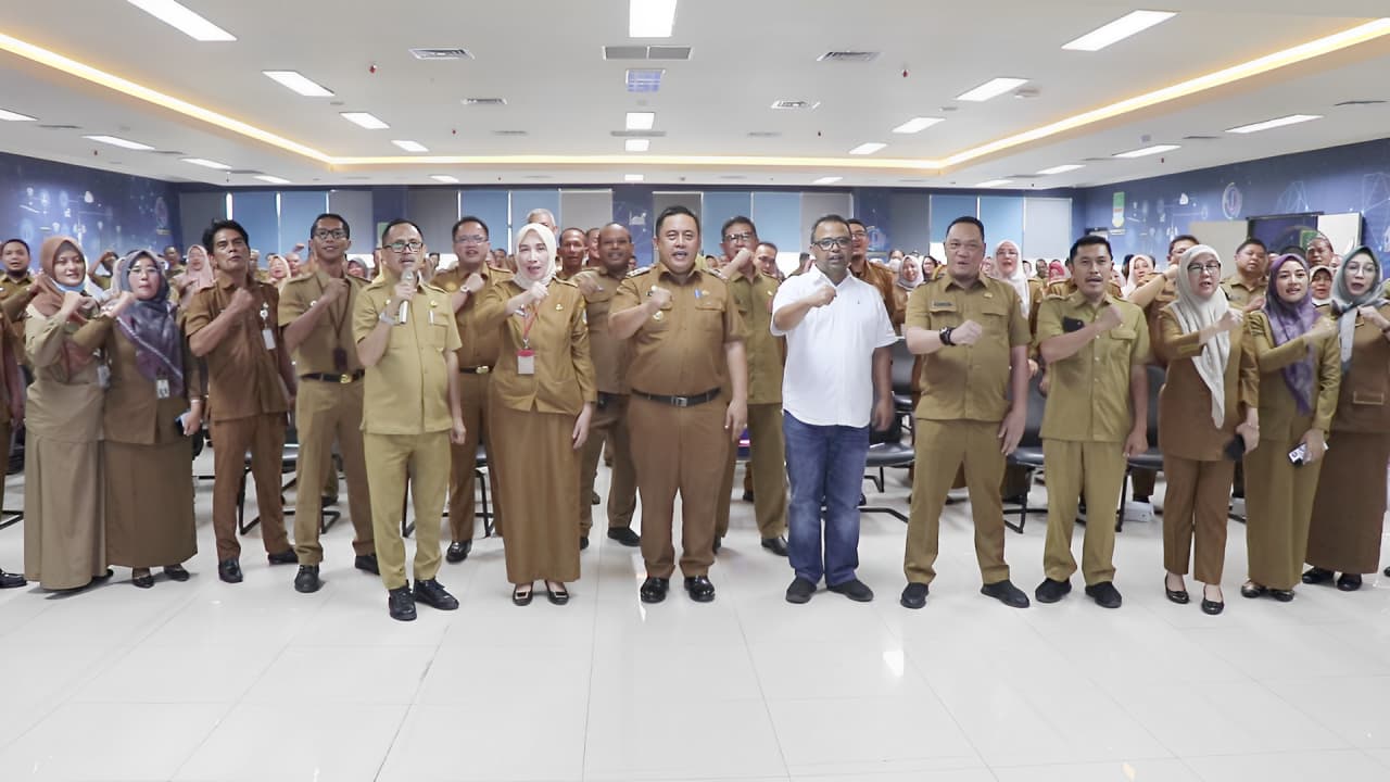 Pj Bupati Bekasi luncurkan slogan "Bapenda Beraksi"