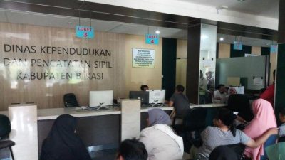 Pelayanan di Disdukcapil Kabupaten Bekasi.