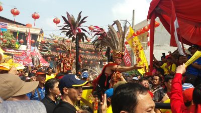 Perayaan Cap Go Meh di Klenteng Hok Lay Kiong, Bekasi Timur, Kota Bekasi. Foto: Dok.Gobekasi.id