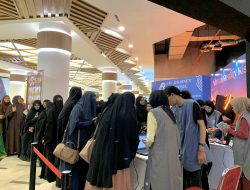 Sambut Ramadan, Warga Bekasi Antusias Belanja Murah di Muslim LifeFair Revo Mall