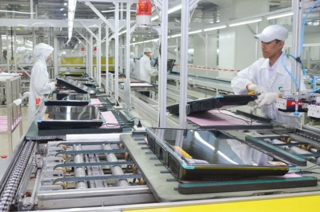 Pekerja Pabrik Sanken