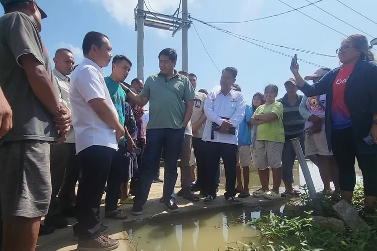 Menteri Perumahan dan Kawasan Permukiman (PKP) Maruarar Sirait melakukan inspeksi mendadak (sidak) ke perumahan bersubsidi Grand Permata Residence di Kelurahan Tambun Utara, Kabupaten Bekasi, Minggu (9/2/2025).