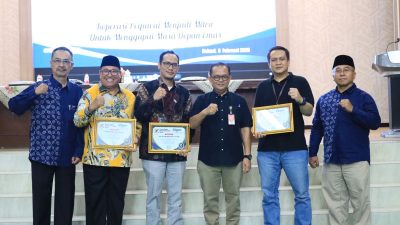 Koperasi Pegawai Pemerintah Kota Bekasi (KPPKB) menggelar Rapat Anggota Tahunan (RAT) Tahun Buku 2024 di Gedung Balai Patriot pada Sabtu (8/2/2025). Acara ini dibuka langsung oleh Penjabat (Pj.) Wali Kota Bekasi, Gani Muhamad.