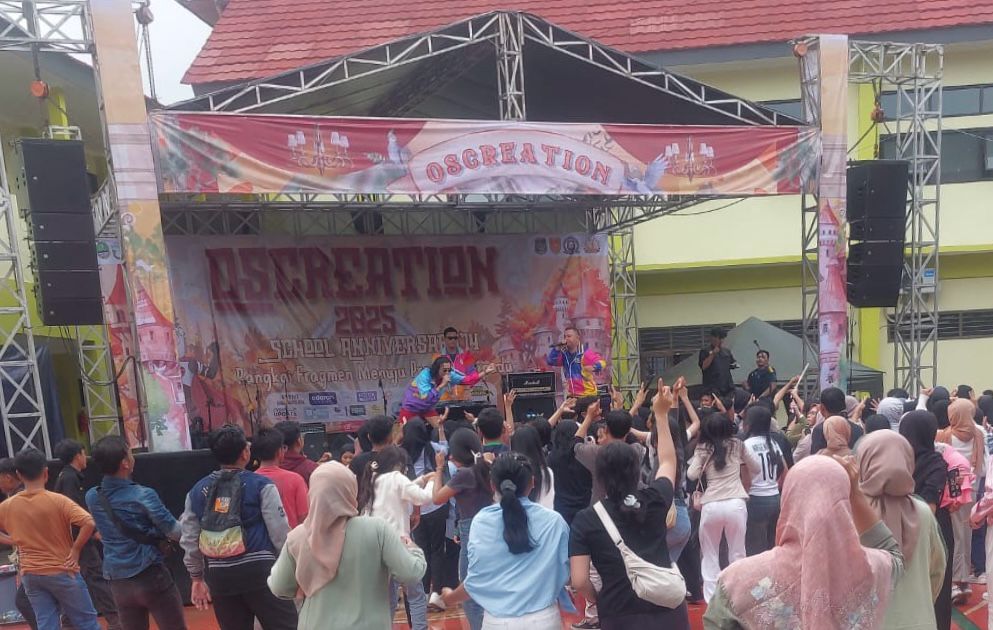 Acara peringatan Hari Ulang Tahun ke-14 SMAN 17 Kota Bekasi