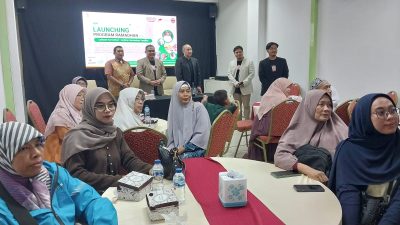 Pesantren Entrepreneur, Pondok Sedekah, dan Semua Bisa Umroh menggelar acara peluncuran program Ramadhan 1446 H di Summarecon Bekasi, Jalan Boulevard Selatan, Ruby Commercial Blok TD21, Kota Bekasi.