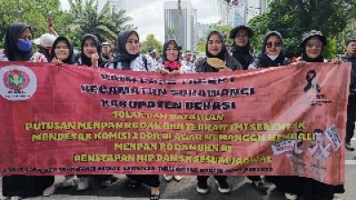 Ribuan PPPK Kabupaten Bekasi Demo di KemenPAN RB, Tuntut Pengangkatan Sesuai Jadwal