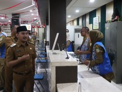 Usai Pimpin Apel Perdana ASN, Bupati Bekasi Tinjau Pelayanan Publik
