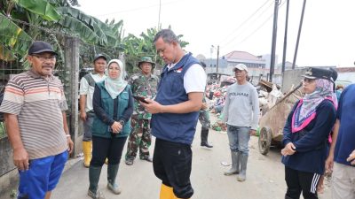 Tri Adhianto Instruksikan Dinas LH Kota Bekasi Segera Angkut Sampah Pasca Banjir