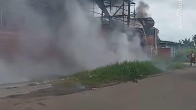 Bengkel Las di Tarumajata Meledak mengakibatkan satu pekerja tewas dan delapan luka bakar.