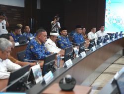 Wali Kota Bekasi Hadiri Rakor Bersama Menteri ATR/BPN dan Gubernur Jabar Bahas Penertiban Bangunan Liar dan Penanganan Banjir