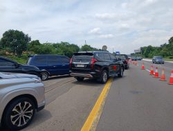 Sistem Buka Tutup Juga Diterapkan di Tol Jakarta – Cikampek