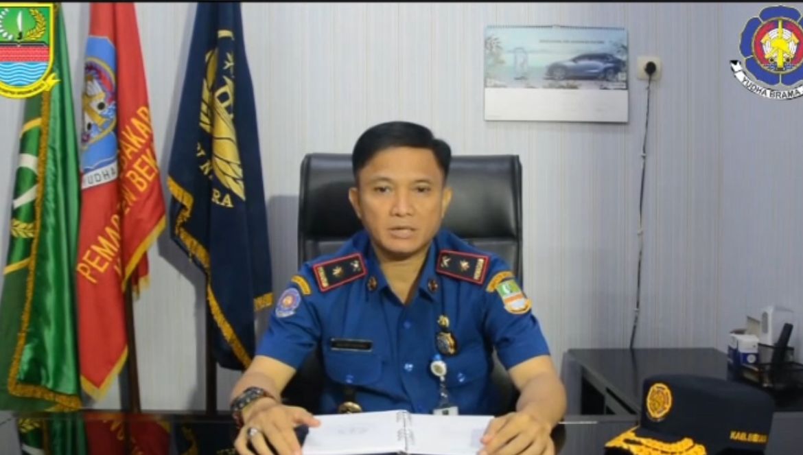 Kepala Dinas Pemadam Kebakaran Kabupaten Bekasi, Adeng Hudaya.