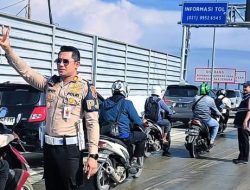 Ratusan Pemotor Bekasi Diizinkan Melintasi Tol Cibitung-Tanjung Priok Akibat Banjir