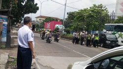 Menjelang arus mudik Lebaran 1446 H, Dinas Perhubungan (Dishub) Kabupaten Bekasi bekerja sama dengan Satuan Lalu Lintas (Satlantas) Polres Metro Bekasi menutup sebanyak 35 titik U-Turn atau putaran arah di jalur pantura