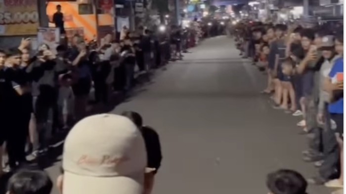 Aksi balap lari di Jalan Jatiwaringin viral