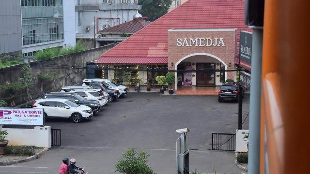 Caffe Semedja di Jalan Ahmad Yani, Kota Bekasi, menjadi salah satu aset milik Pemkab Bekasi. Foto: Ist