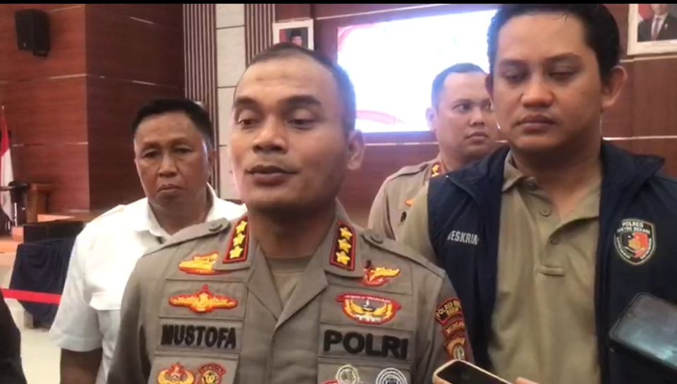 Kabupaten Bekasi -Kapolres Metro Bekasi, Kombes Pol Mustofa
