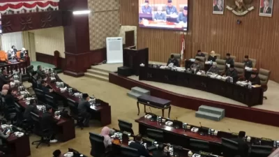 Rapat Paripurna DPRD Kota Bekasi Bahas RPJMD 2025–2029 dan LKPJ 2024