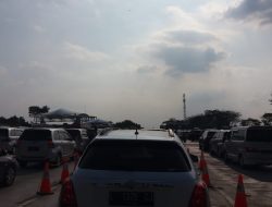 Arus Balik Pemudik di Bekasi Meningkat 20%, Puncak Diprediksi Jumat-Minggu