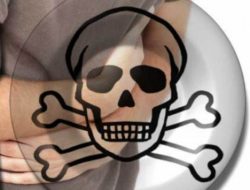 Dua Warga Diduga Keracunan Setelah Konsumsi Mi Goreng Kering di Bekasi