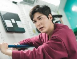 Fan Meeting “Minhoverse in Jakarta” Sukses Digelar, Lee Min Ho Akui Baru Dengar Nama Bekasi