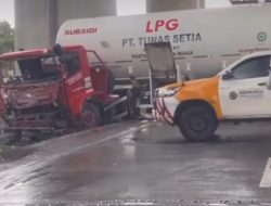 Truk Tangki Gas Alami Kecelakaan di Tol Cikunir, Lalin Sempat Tersendat