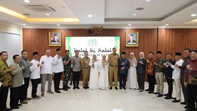 Halal Bihalal DPRD Kota Bekasi bersama Kepala Daerah. Foto: Ist