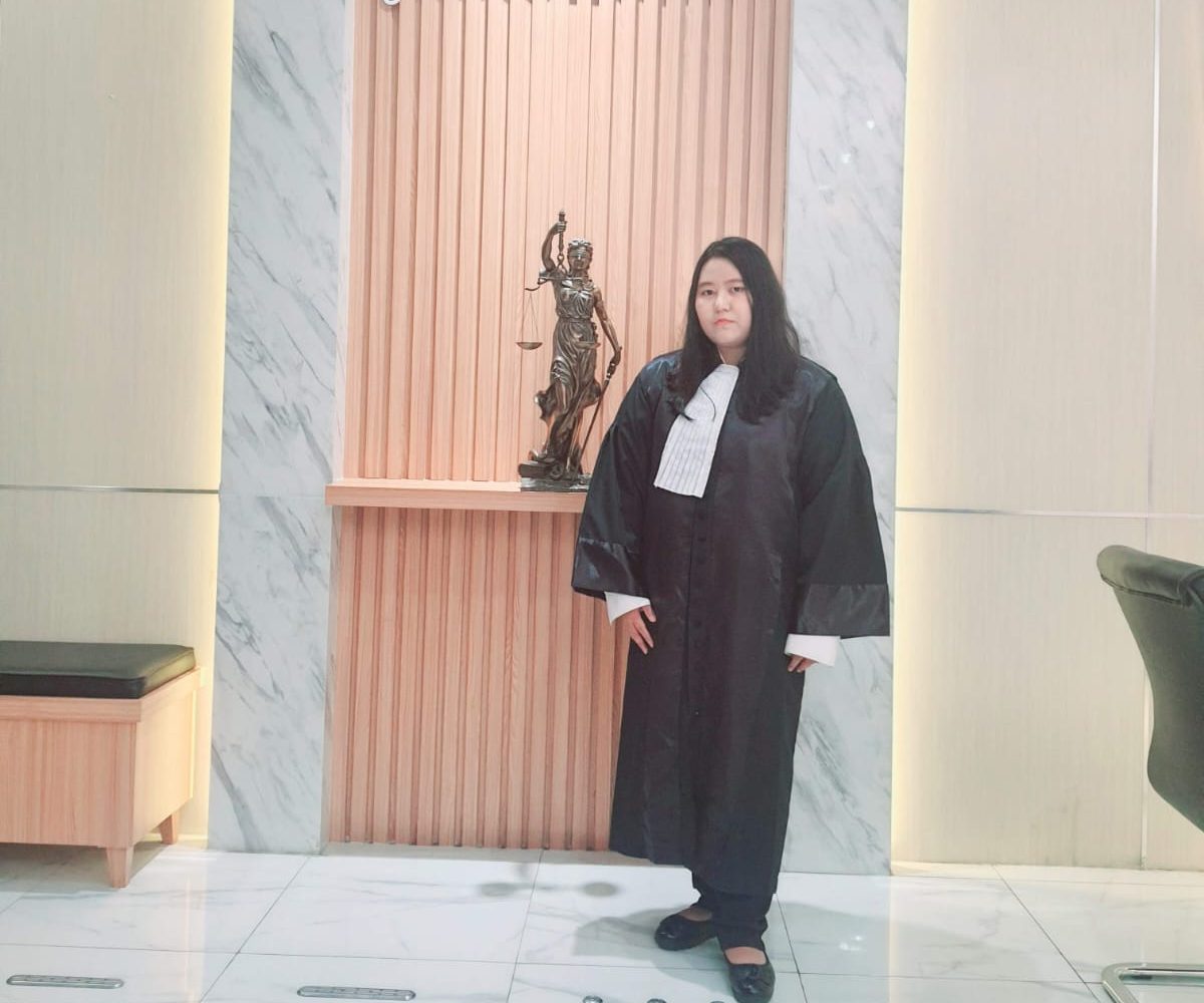 Kuasa hukum AM, Mayumi.