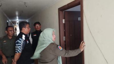 Pemkot Bekasi data penghuni Apartemen Kemang View, Kamis (17/4/2025). Foto: Ist