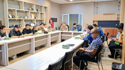 Pemerintah Kota Bekasi melalui Dinas Tenaga Kerja (Disnaker) menggelar rapat koordinasi persiapan peringatan Hari Buruh Internasional (May Day) 2025.