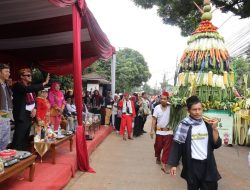 Tri Adhianto Dorong Warga Mustika Jaya Lestarikan Festival Adu Bedug dan Dondang