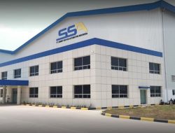 Dorong Pertumbuhan Ekonomi Indonesia PLN Cikarang Sambung Listrik PT Summit Seoyon Automotive hingga 3.465 kVA