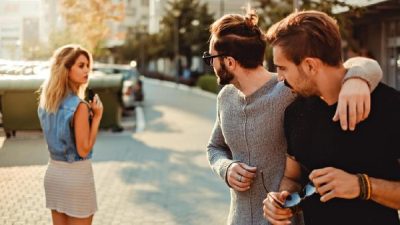 Kota Bekasi - Iustrasi cat calling atau pelecehan verbal