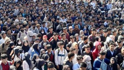 Kabupaten Bekasi - Puluhan Pencari Kerja hadiri Job Fair di Kabupaten Bekasi