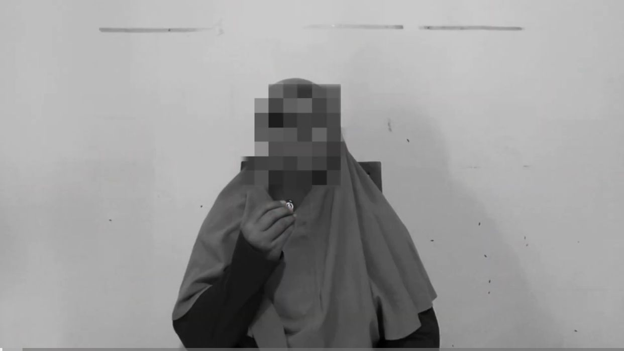 Kota Bekasi - Tangkapan kalan Youtube Mas Tri Adhianto menampilkan korban dugaan pelecehan seksual oleh oknum pemuka agama bermodus pengobatan alternatif.