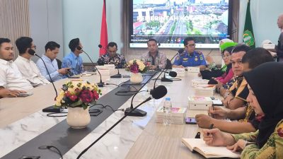 Kota Bekasi - Pemerintah Kota Blitar melakukan kunjungan kerja ke Pemerintah Kota Bekasi dalam rangka menindaklanjuti kesepakatan bersama terkait pembangunan daerah.