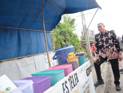 Pemkot Bekasi Bakal Siapkan Lokasi Relokasi PKL yang Tergusur
