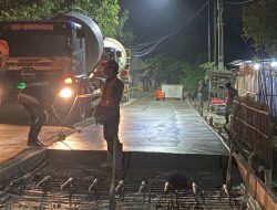 Pemkab Bekasi Cor Jalan Kalibaru Muaragembong, Dukung Akses Wisata Bahari