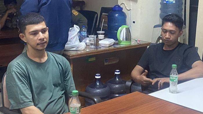 Kota Bekasi - Abdul Muhajir (26), salah satu penjual obat keras yang diamankan oleh Satpol PP Kota Bekasi
