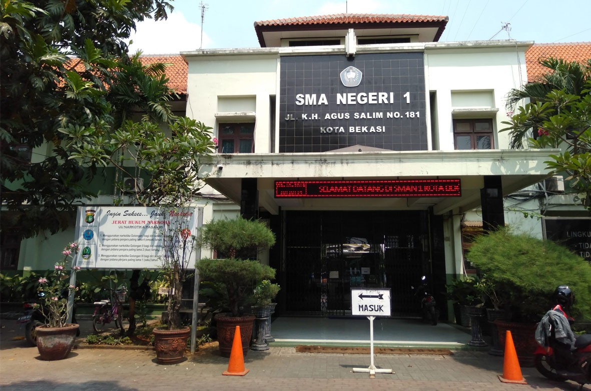 Kota Bekasi - SMA Negeri 1 Kota Bekasi