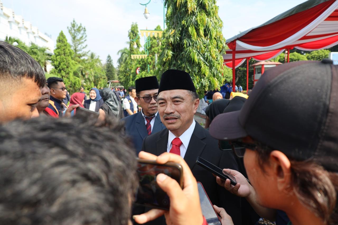 Kota Bekasi - Wakil Wali Kota Bekasi Abdul Harris Bobihoe