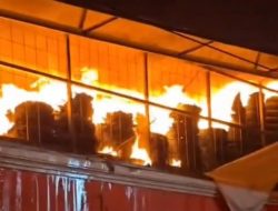 Pemilik Gudang Ban Terbakar di Bekasi Mengaku Diperas Warga Rp8 Juta, Modus untuk Operasional Damkar