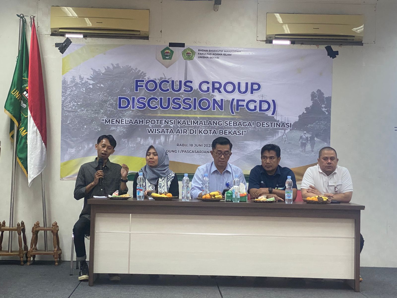 Kota Bekasi - Focus Group Discussion (FGD) bertema "Menelaah Potensi Kalimalang Sebagai Destinasi Wisata Air" yang digelar BEM Fakultas Agama Islam (FAI) Universitas Islam ’45 Bekasi, Rabu (18/6/2025).