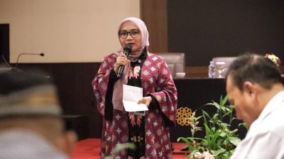 Kunjungi Kafilah Kota Bekasi di MTQ Jabar, Wiwiek Hargono Beri Motivasi: Tetap Semangat Bertumbuh dan Berkembang