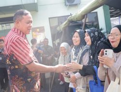 Tri Adhianto Hadiri Program “Abdi Nagri Nganjang Ka Warga” di Kota Bekasi