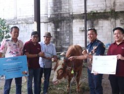 Pemkab Bekasi Salurkan Puluhan Hewan Kurban Bantuan CSR ke Masjid dan Pesantren