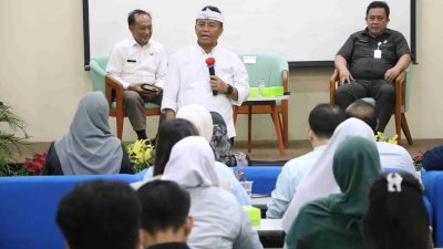 Kabupaten Bekasi - Pemerintah Provinsi Jawa Barat menggelar uji coba implementasi Platform Digital Ketenagakerjaan Jawa Barat yang berlangsung di Conference Room MM2100, Kawasan Industri MM2100, Desa Gandasari, Kecamatan Cikarang Barat, Selasa (24/6/2025).