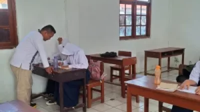 Kota Bekasi - Jumlah peserta didik baru di SMP Persada Bhakti, Kelurahan Mustikasari, Kecamatan Mustikajaya, Kota Bekasi, mengalami penurunan drastis pada tahun ajaran 2025/2026.